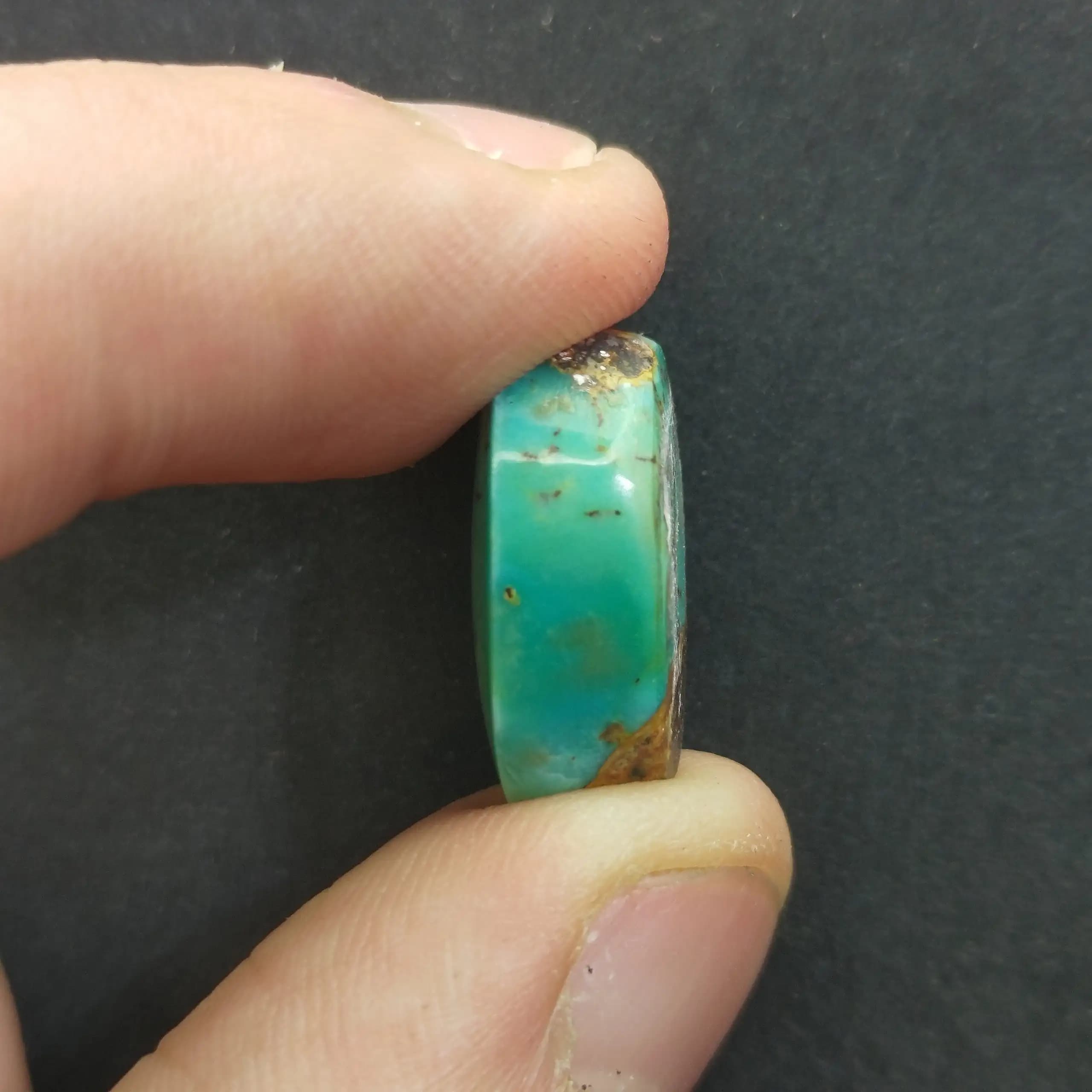 نگین فیروزه نیشابور سبز آبی بینظیر بدون رگه و پر کد 1017 — تصویر ۳