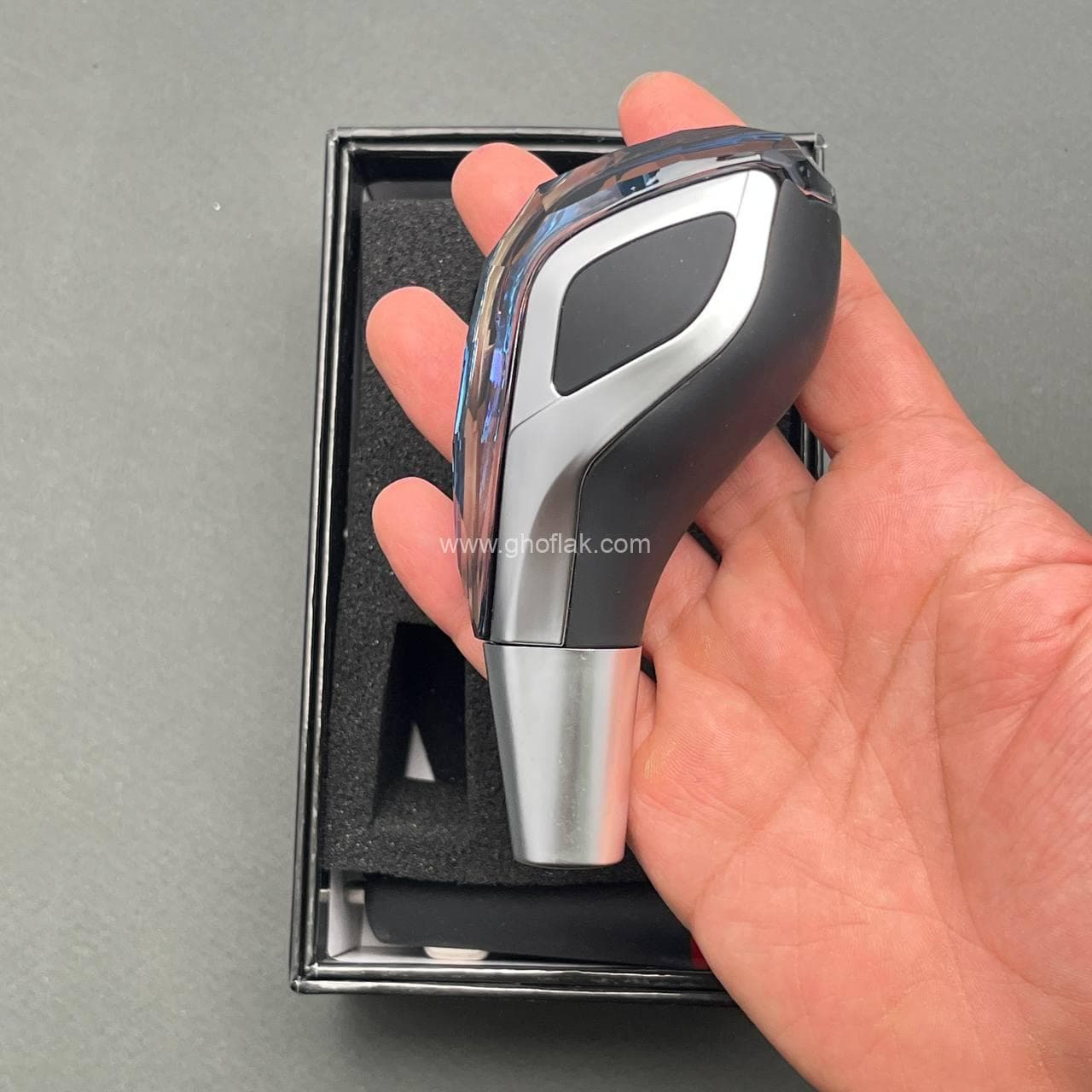 سردنده کریستالی چراغ‌ دار خودرو مدل دنده شمار — تصویر ۷