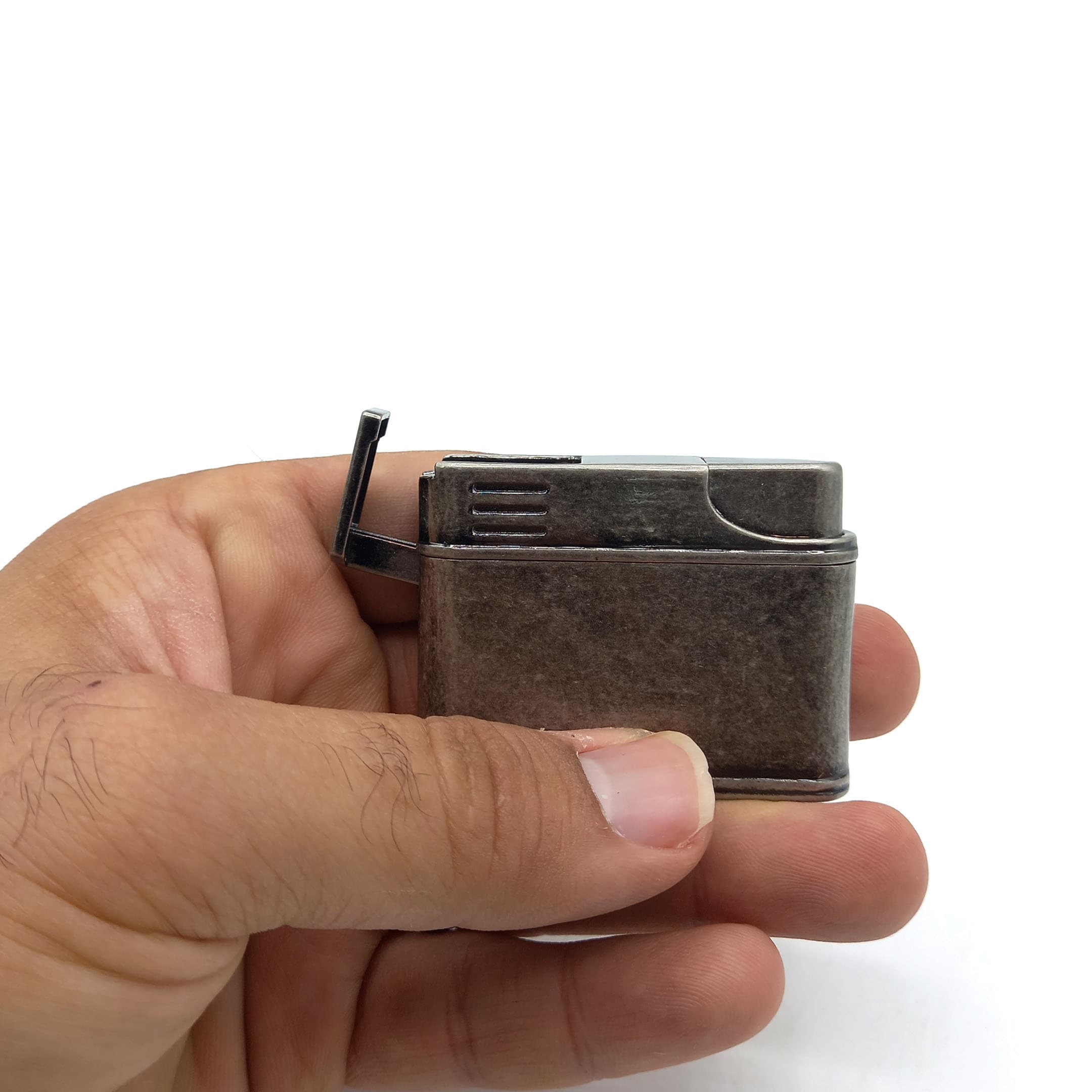 فندک گازی مدل کلاسیک نقره ای کد S120065 — تصویر ۶