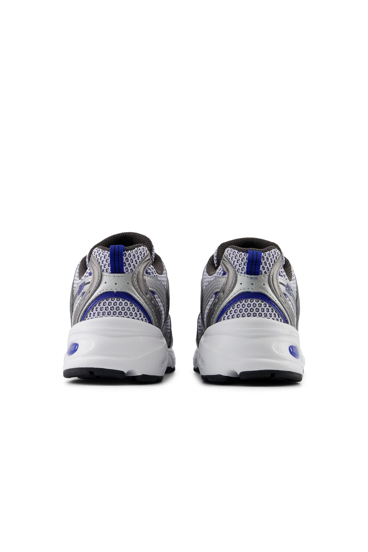 کفش اسنیکر نیو بالانس زنانه پارچه نقره اي راسته کژوال/روزمره | New Balance U530ADE VN — تصویر ۸