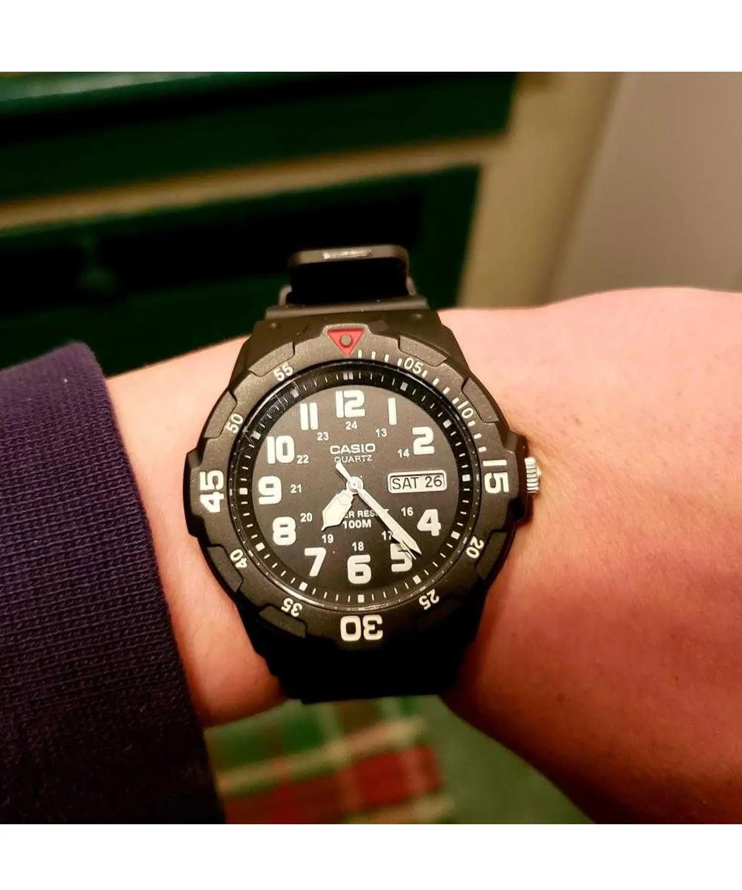 ساعت مچی مردانه اصل کاسیو (casio) زیرمجموعه استاندارد مدل MRW-200H-1BVDF — تصویر ۴
