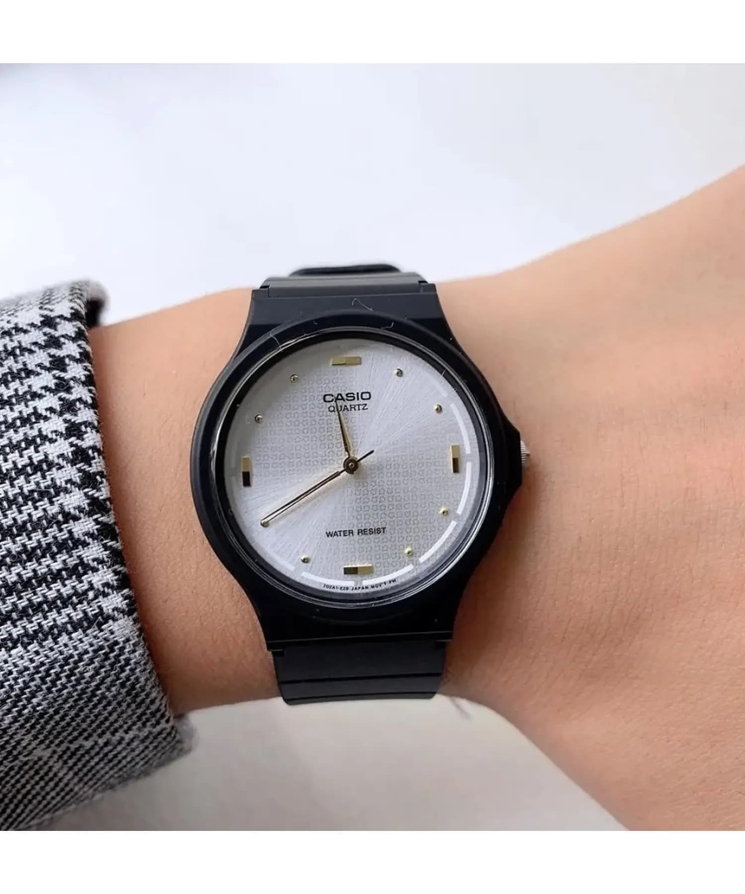 ساعت مچی مردانه و زنانه اصل کاسیو (casio) زیرمجموعه استاندارد مدل MQ-76-7A1LDF — تصویر ۴