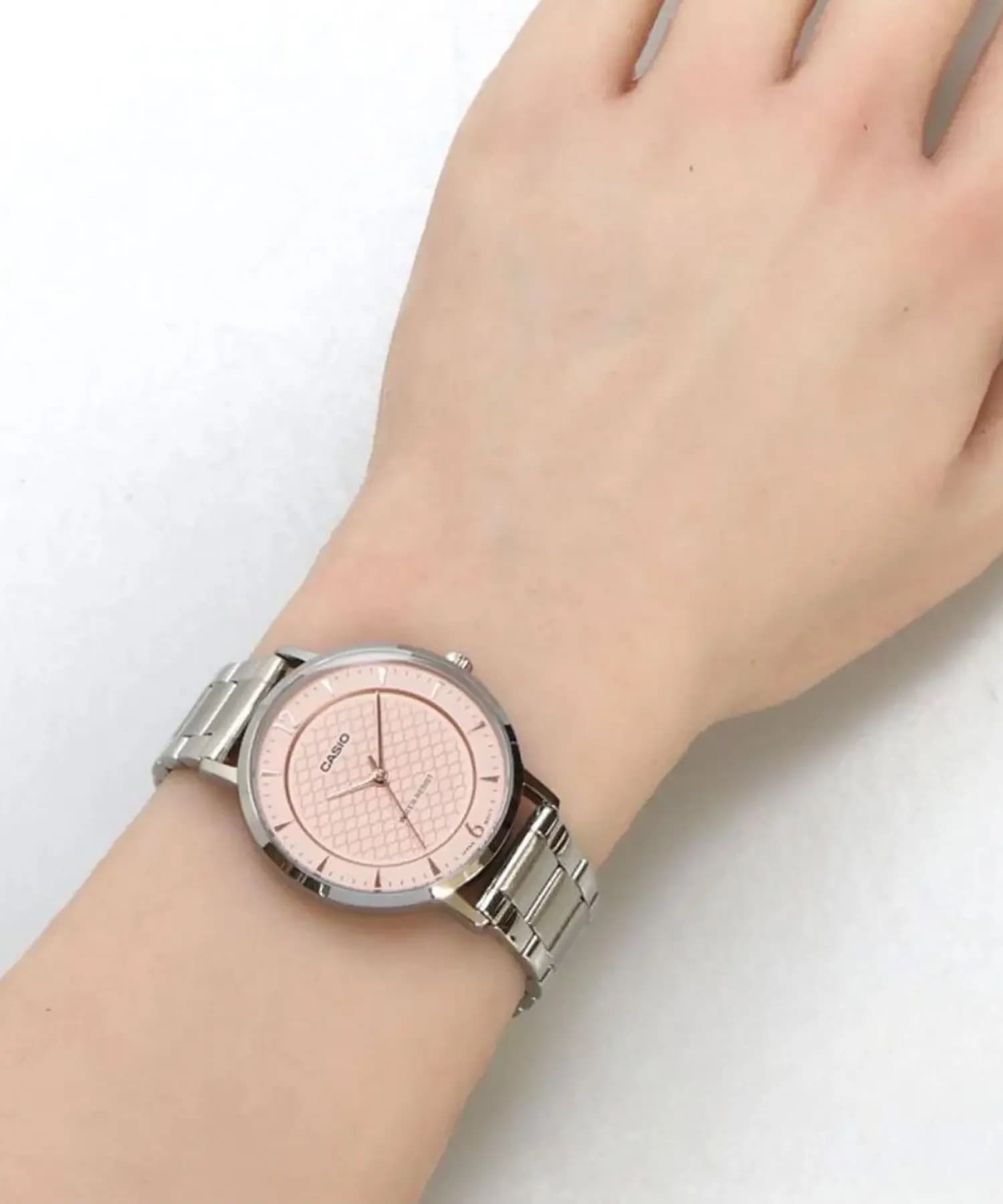 ساعت مچی زنانه اصل کاسیو (casio) زیرمجموعه استاندارد مدل LTP-VT04D-4ADF — تصویر ۴