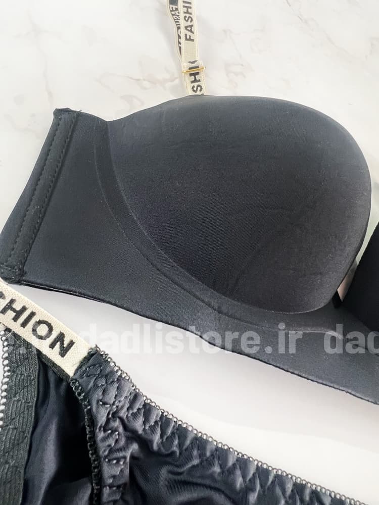 ست شورت و سوتین اسفنجی لیزری اسپورت Fashion — تصویر ۳