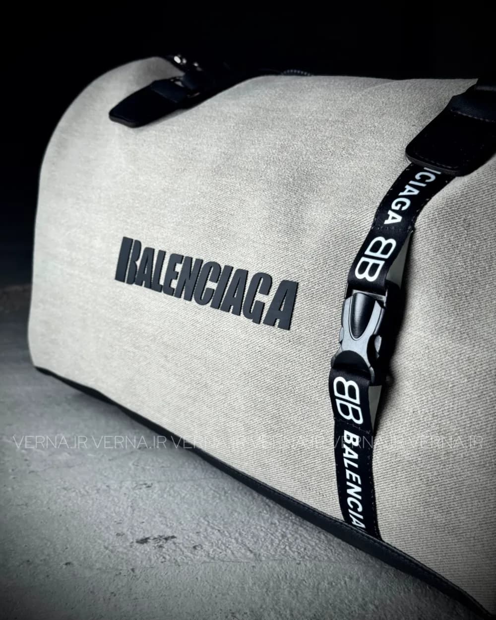 ساک دستی BALENCIAGA — تصویر ۲