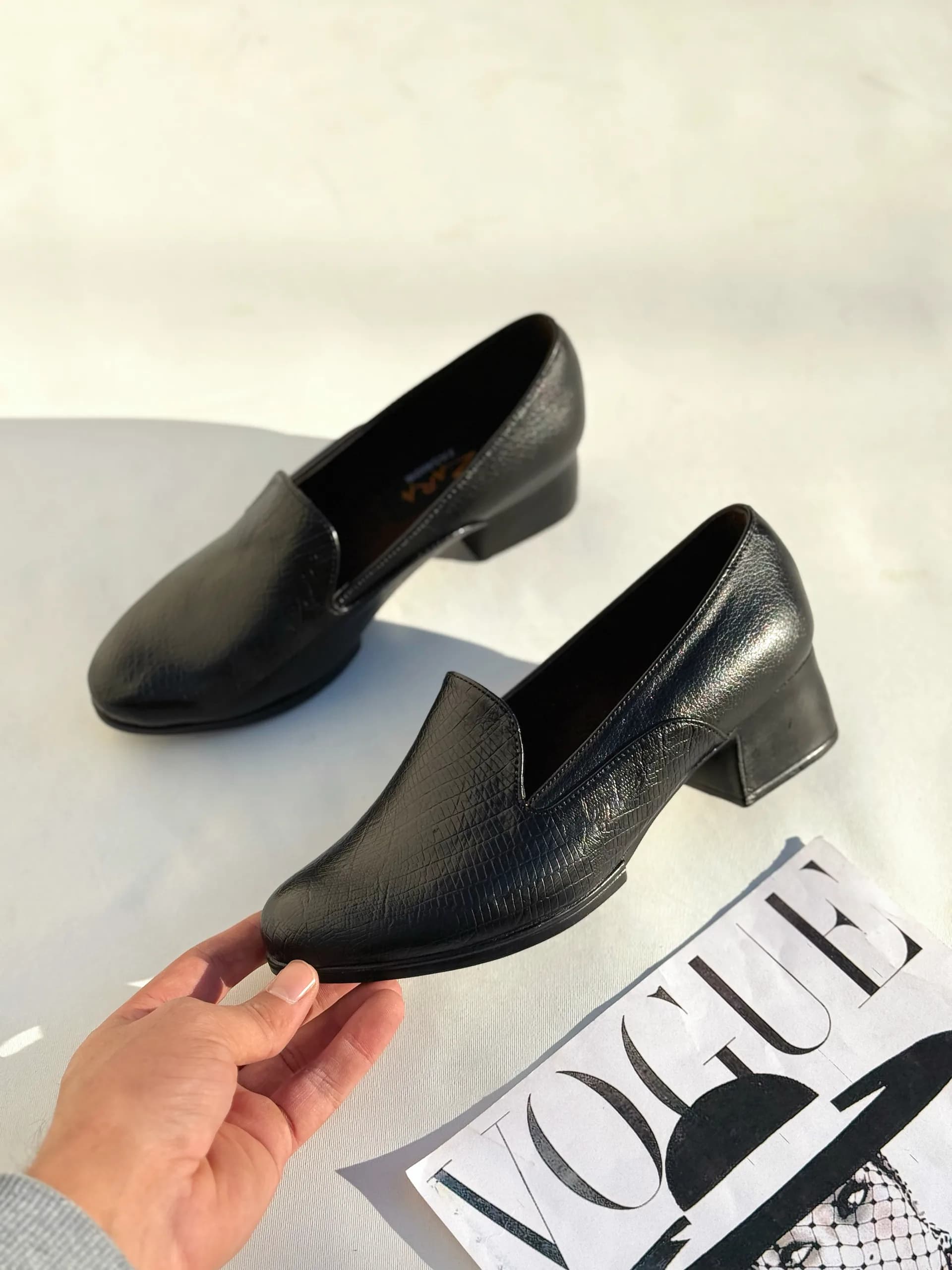 کفش زنانه پاشنه اداری زارا مشکی — تصویر ۲