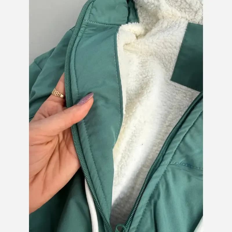 سویشرت کاپشنی بچگانه رویه شمعی ضخیم برزنتی داخل پشم شیشه ببعی قواره آزاد باکسی — تصویر ۷