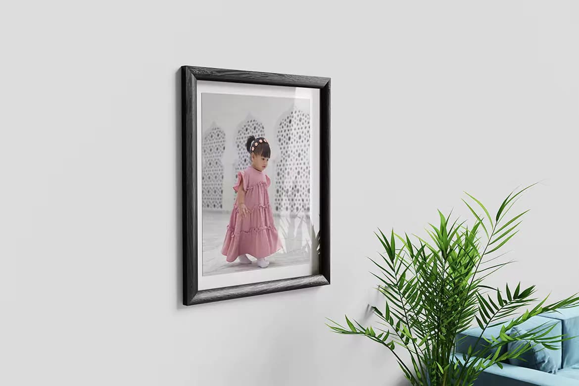موکاپ قاب عکس چوبی — تصویر ۷