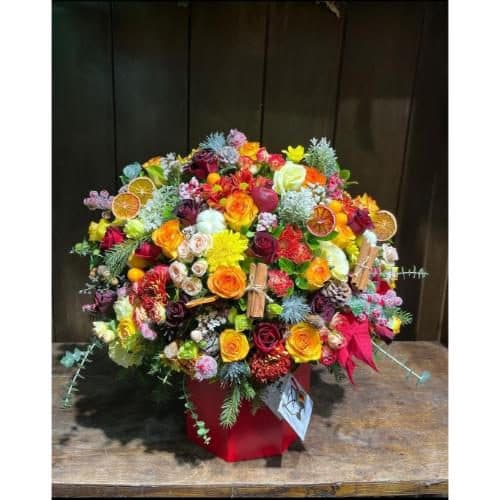 باکس یلدا برای عروس گلفروشی در اتوبان صدر تهران