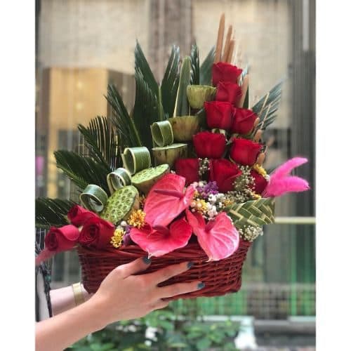 دسته گل برای دفتر اسناد رسمی ۹۴۱ یوسف آباد 100a2443