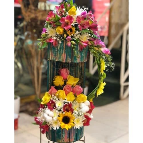 دسته گل برای دفتر اسناد رسمی شماره 31 تهران یوسف آباد 100a2387