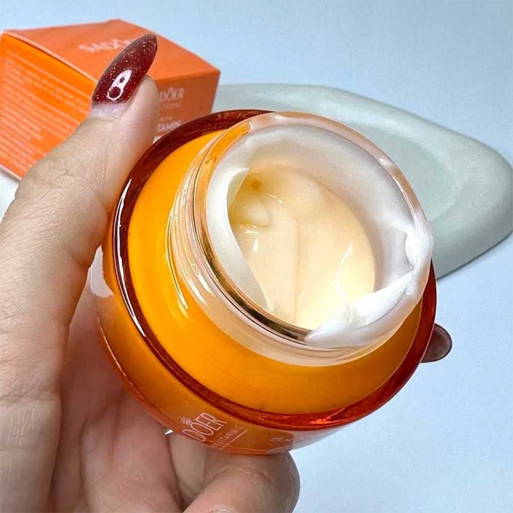 کرم روشن کننده صورت سادور حاوی ۵ برابر ویتامین C و نیاسینامید ۵۰ گرم — تصویر ۵