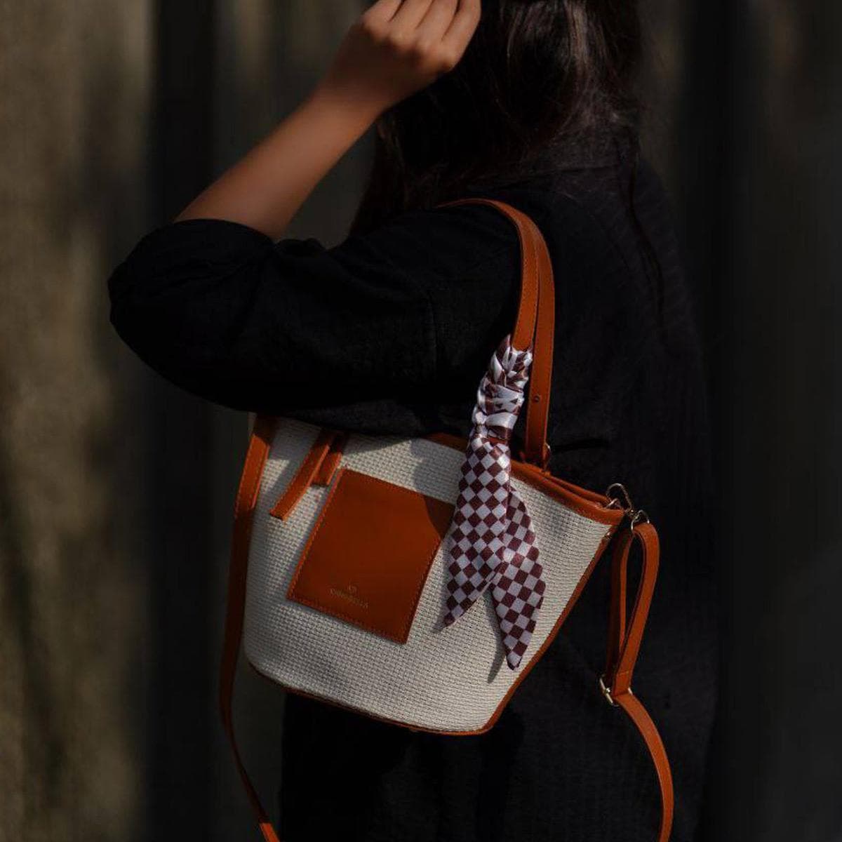 کیف زنانه Jacquemus Bag A01 — تصویر ۴