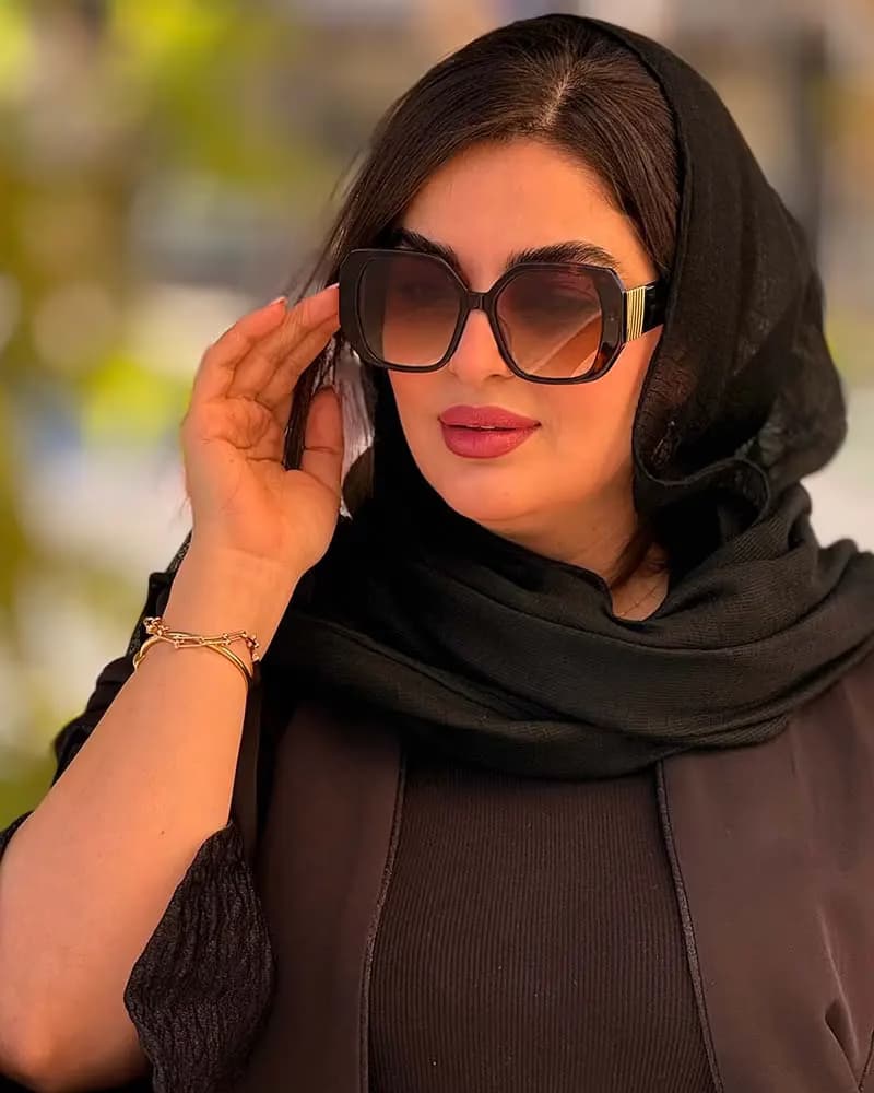 عینک آفتابی زنانه بولگاری مدل BVLGARI TUBOGAS BV40058I — تصویر ۲