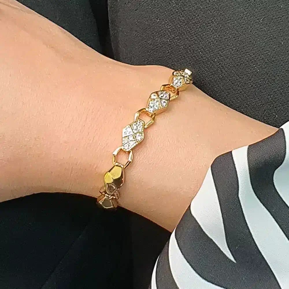 دستبند زنانه نگین دار طرح بیضی چهاروجهی ژوپینگ مدل XUPING 4662 — تصویر ۲