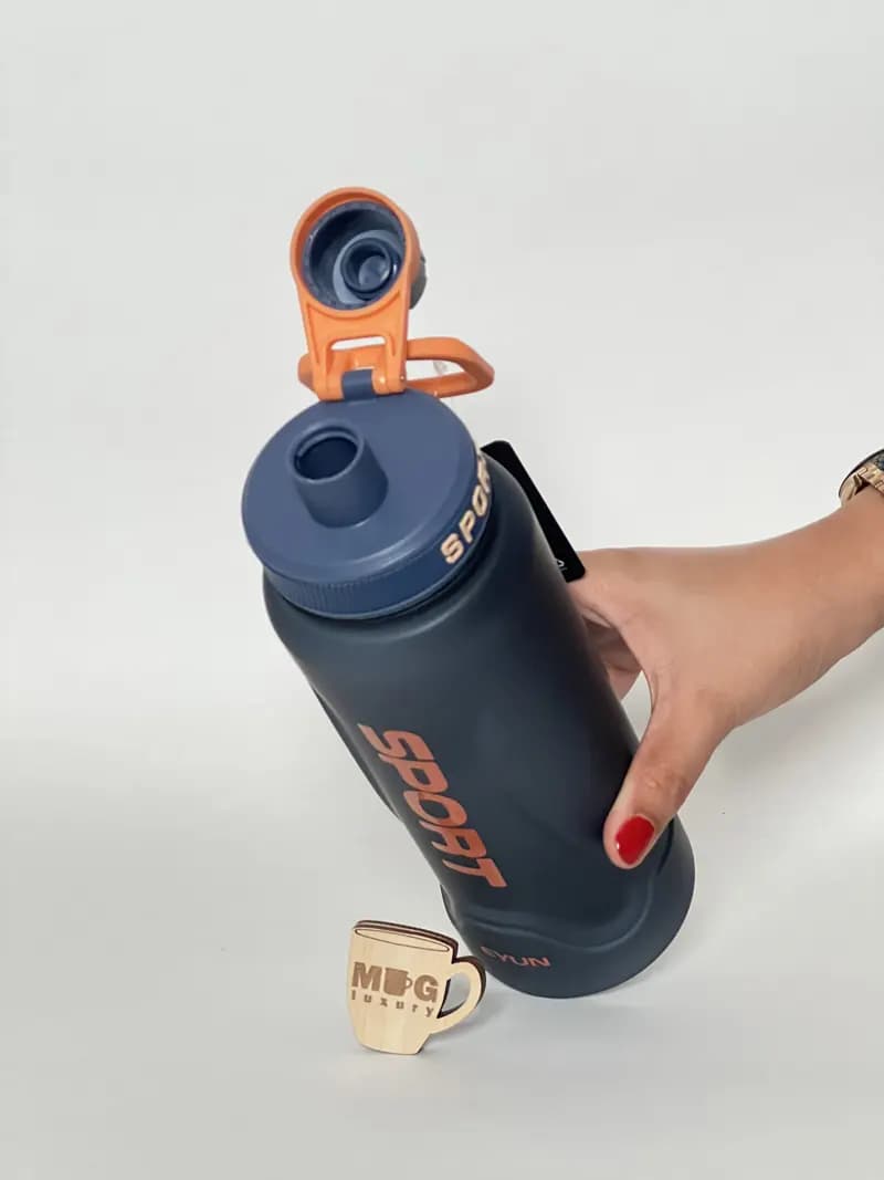 قمقمه EYUN آسان نوش دار Sport دسته دار درب پیچی 1000 میل — تصویر ۵