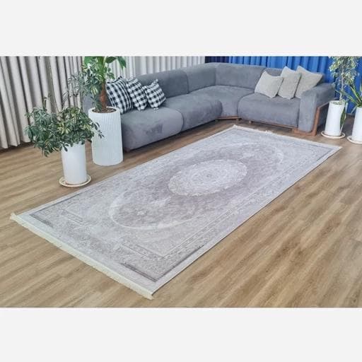 فرشینه | فرش چاپی برند حسن نیا مخمل طرح طوسی وینتیج لوکسینو U56 (پس کرایه) — تصویر ۴