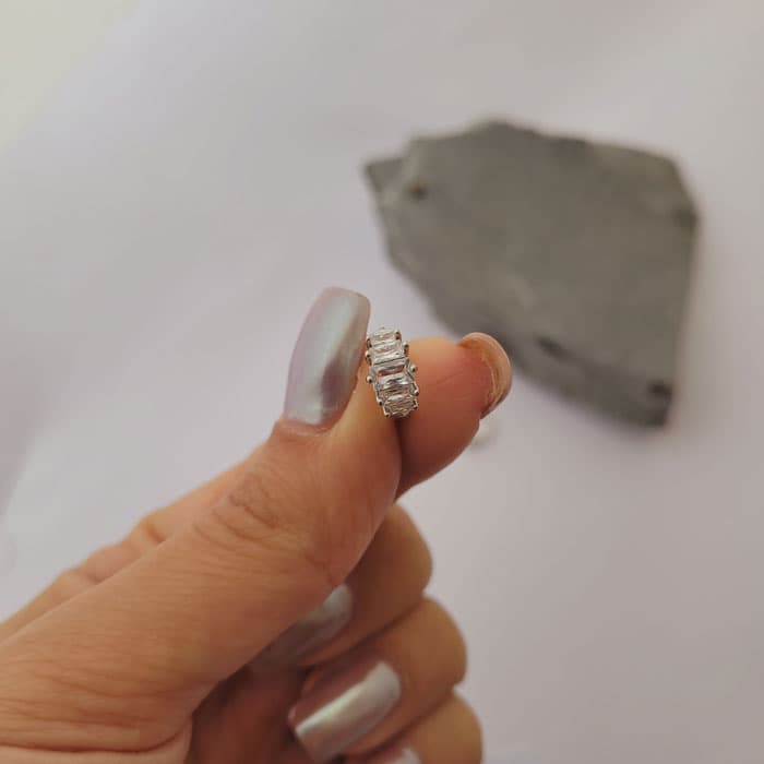 گوشواره زنانه کلیپسی جواهری — تصویر ۳