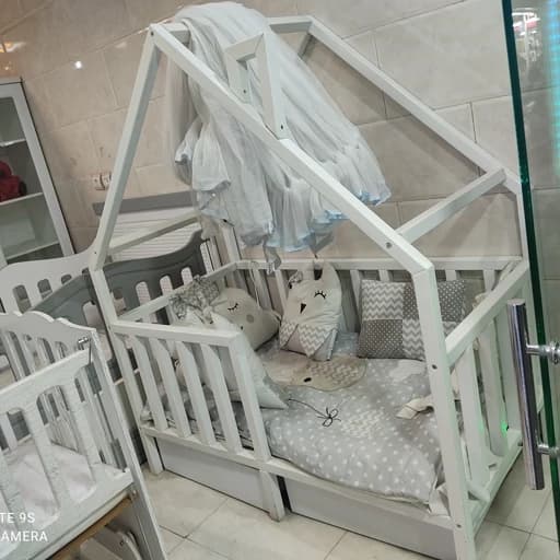 تخت مونته سوری مبلمان فرنا مدل 1141699
