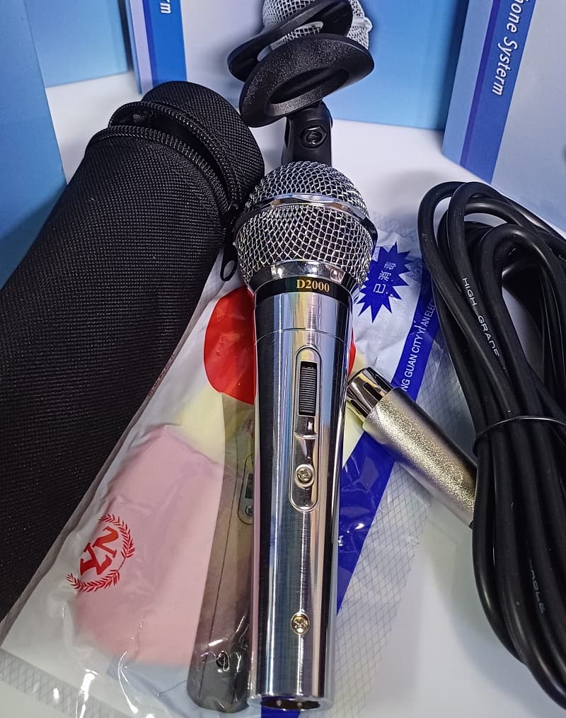 میکروفن داینامیک D2000 مشابه جاسکو MICROPHONE PROFESSIONAL DYNAMIC D2000 — تصویر ۲