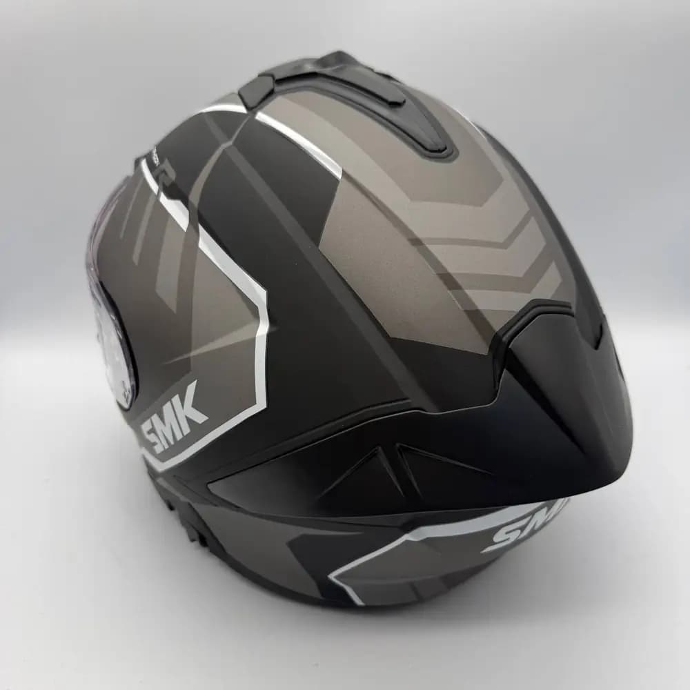 کلاه کاسکت فک ثابت SMK Typhoon Style MA266 مشکی طوسی سفید — تصویر ۴