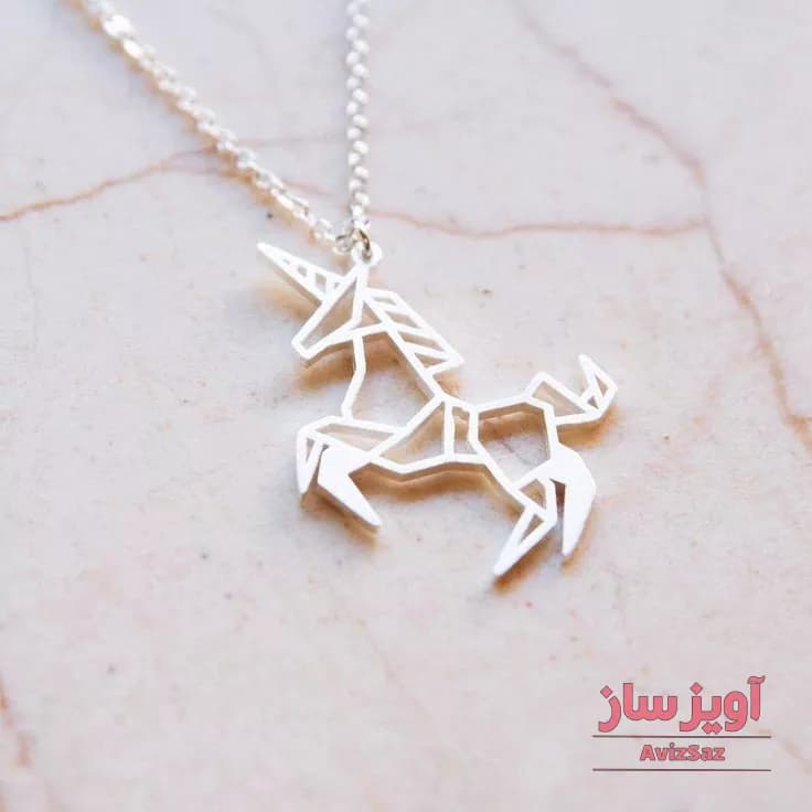 گردنبند اسب تک شاخ کد 100597