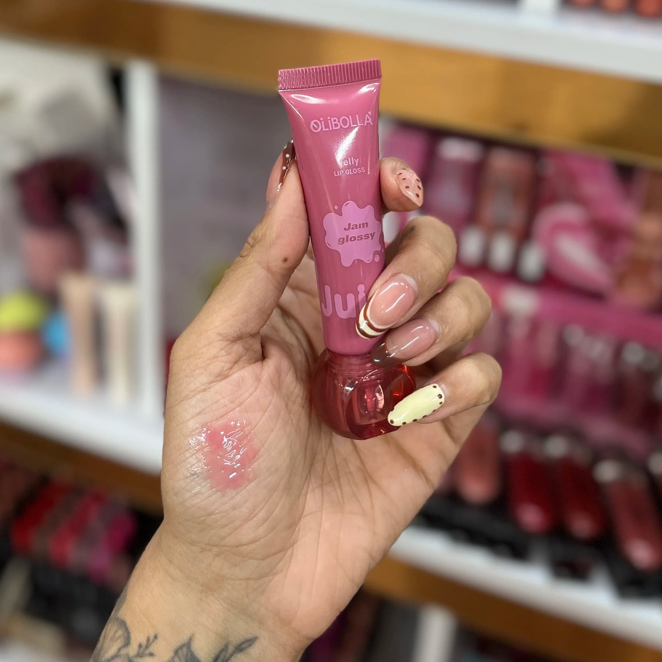 لیپ گلاس اولیبولا مدل Juicy در 6 رنگ — تصویر ۴