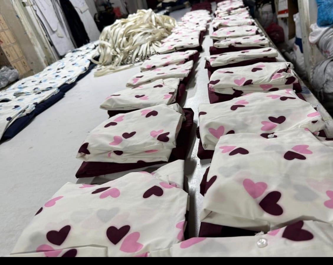 ست سه تیکه (شومیز، دامن،کمربند) — تصویر ۴