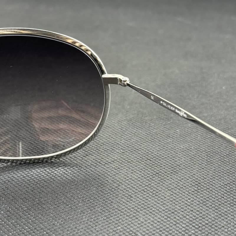 عینک آفتابی خلبانی (Aviator) پلیس مدل S8637 col.on54 — تصویر ۶