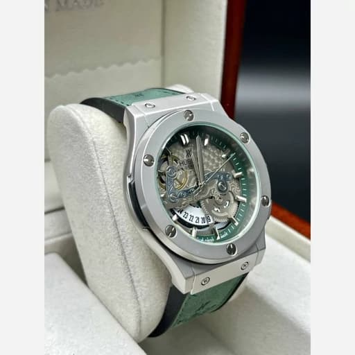 ساعت مچی مردانه هابلوت طرح کرنو موتور شرکتی HUBLOT