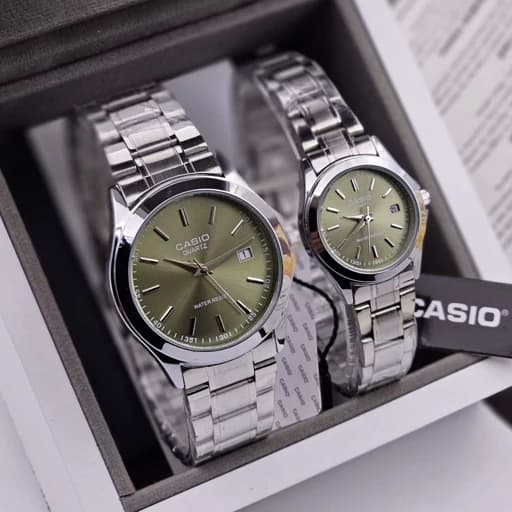 ساعت مچی ست و تک زنانه مردانه کاسیو دارای رنگبندی Casio