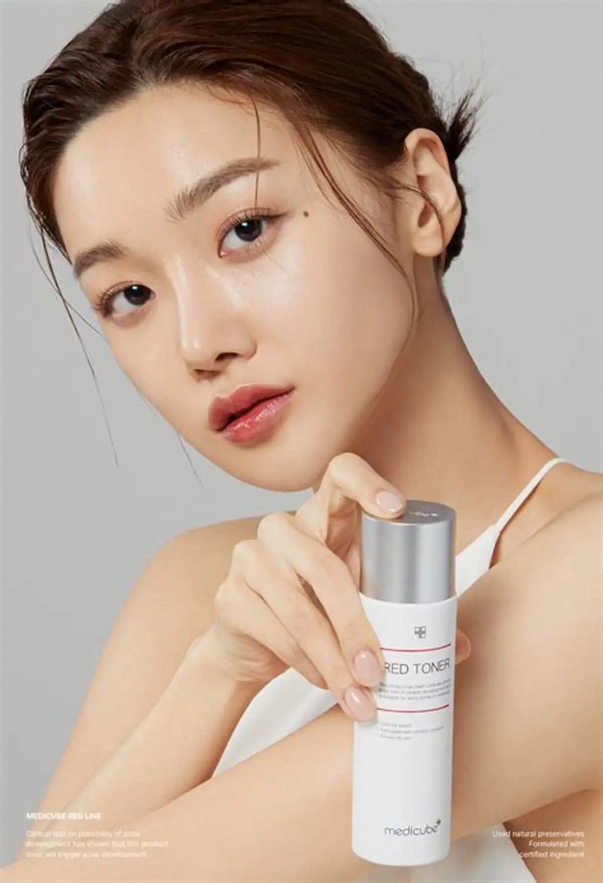 تونر ضدجوش مدیکیوب (Medicube Red Line Soothing Toner) — تصویر ۲