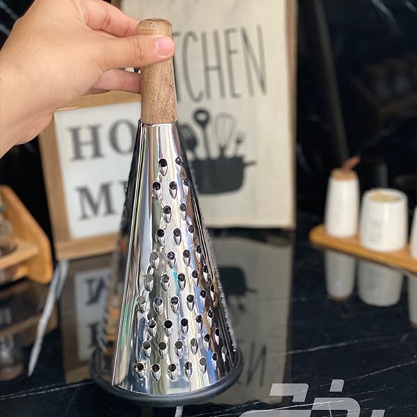 رنده فلزی مدل مخروطی دسته چوبی — تصویر ۶