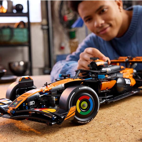 لگو سری تکنیک مدل McLaren MCL39 F1 کد 42228 — تصویر ۸