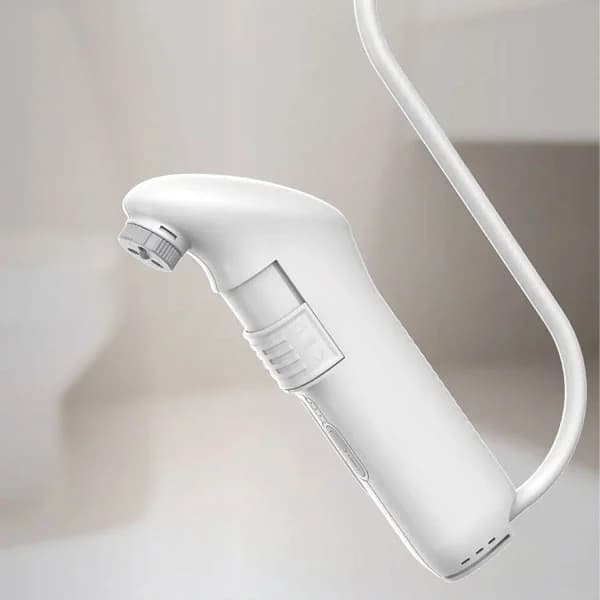 خودشور توالت فرنگی گرین لاین مدل Travel Bidet Pro with Tank — تصویر ۴
