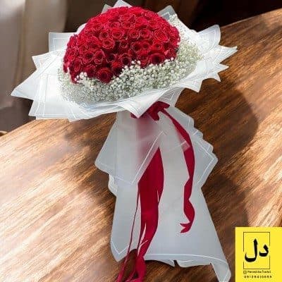 ارسال دسته گل برای مجتمع تجاری پارسیان کرج