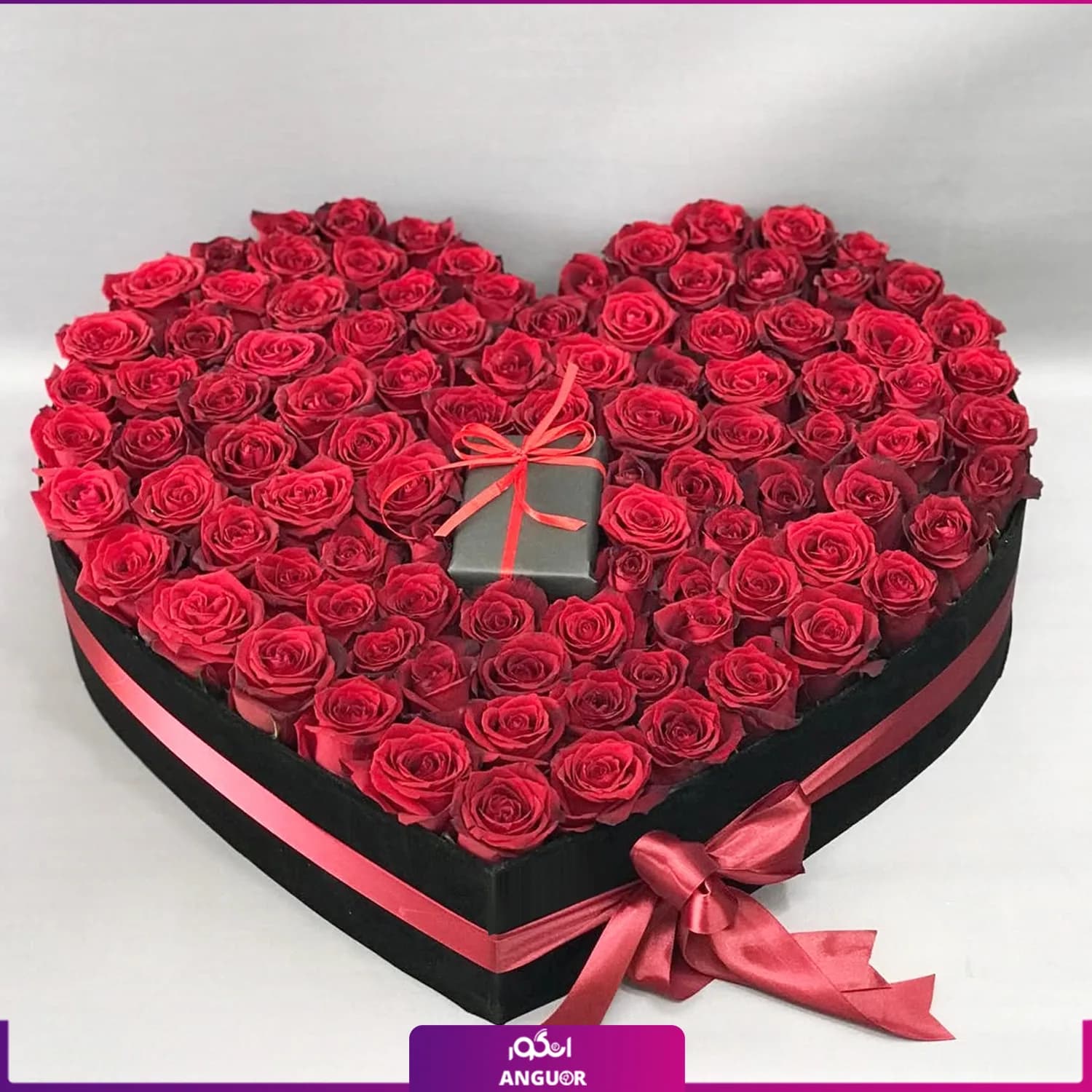 باکس قلبی 95 شاخه ای رز قرمز