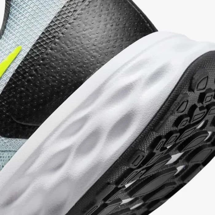 کفش دویدن Nike مدل Revolution 6 – DR9882-001 — تصویر ۶
