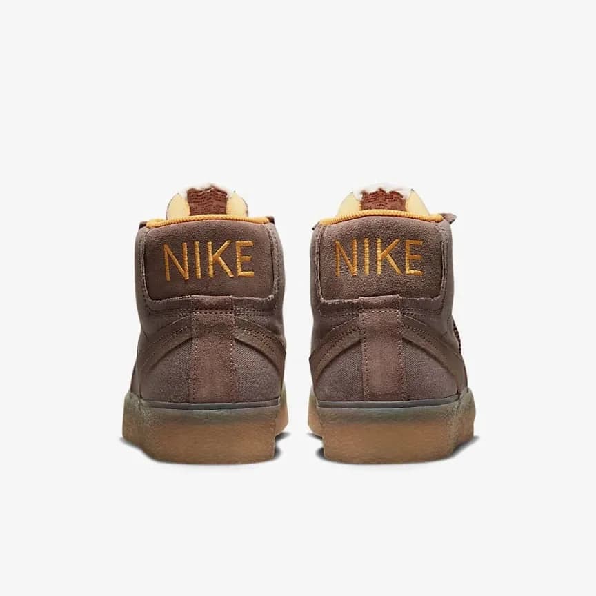 کتونی Nike مدل SB Blazer Mid Premium Plus – DV5468-200 — تصویر ۴