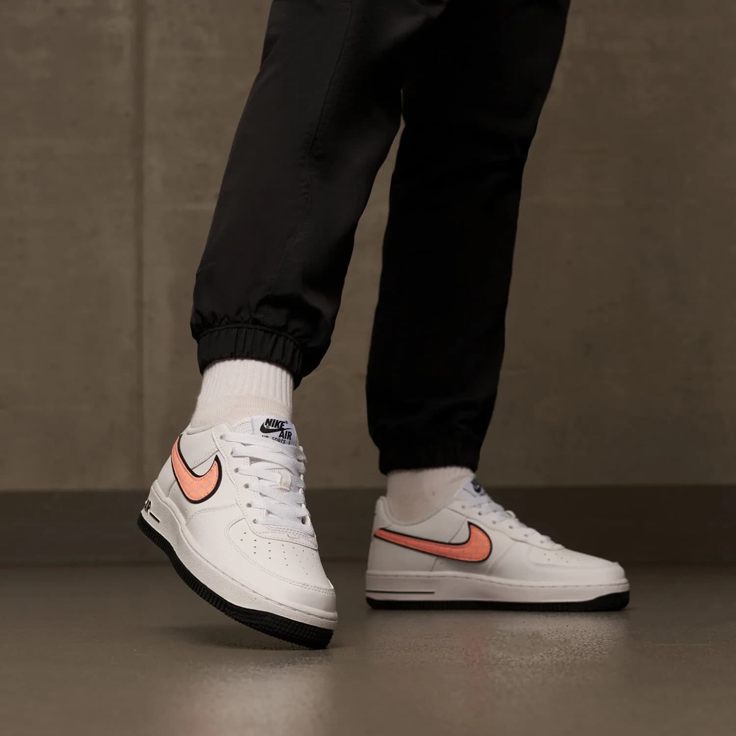 کتونی Nike مدل Air Force 1 – DZ6307-100 — تصویر ۸