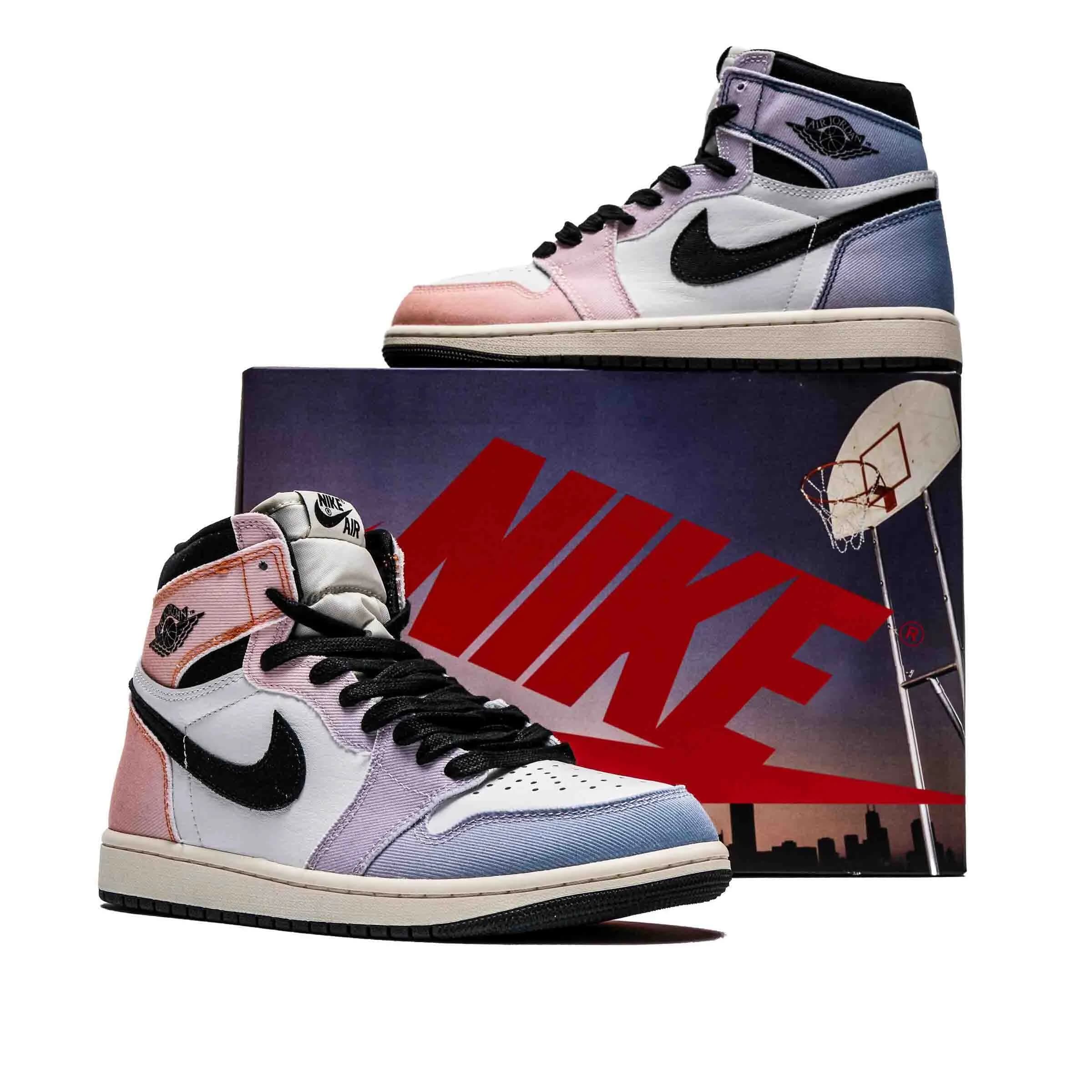 کتونی بسکتبال Nike مدل Air Jordan 1 High Skyline – DX0054-805 — تصویر ۴