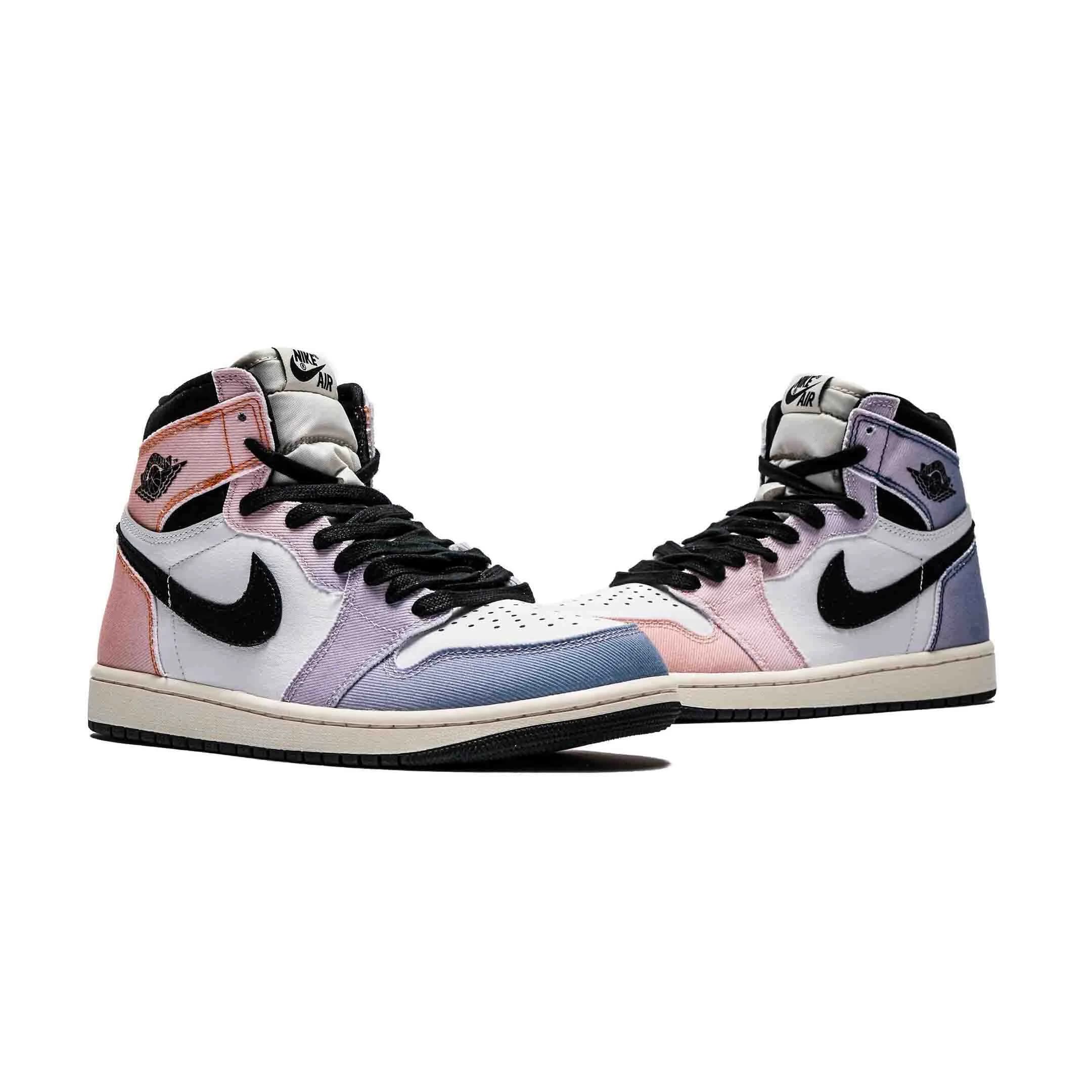 کتونی بسکتبال Nike مدل Air Jordan 1 High Skyline – DX0054-805 — تصویر ۳