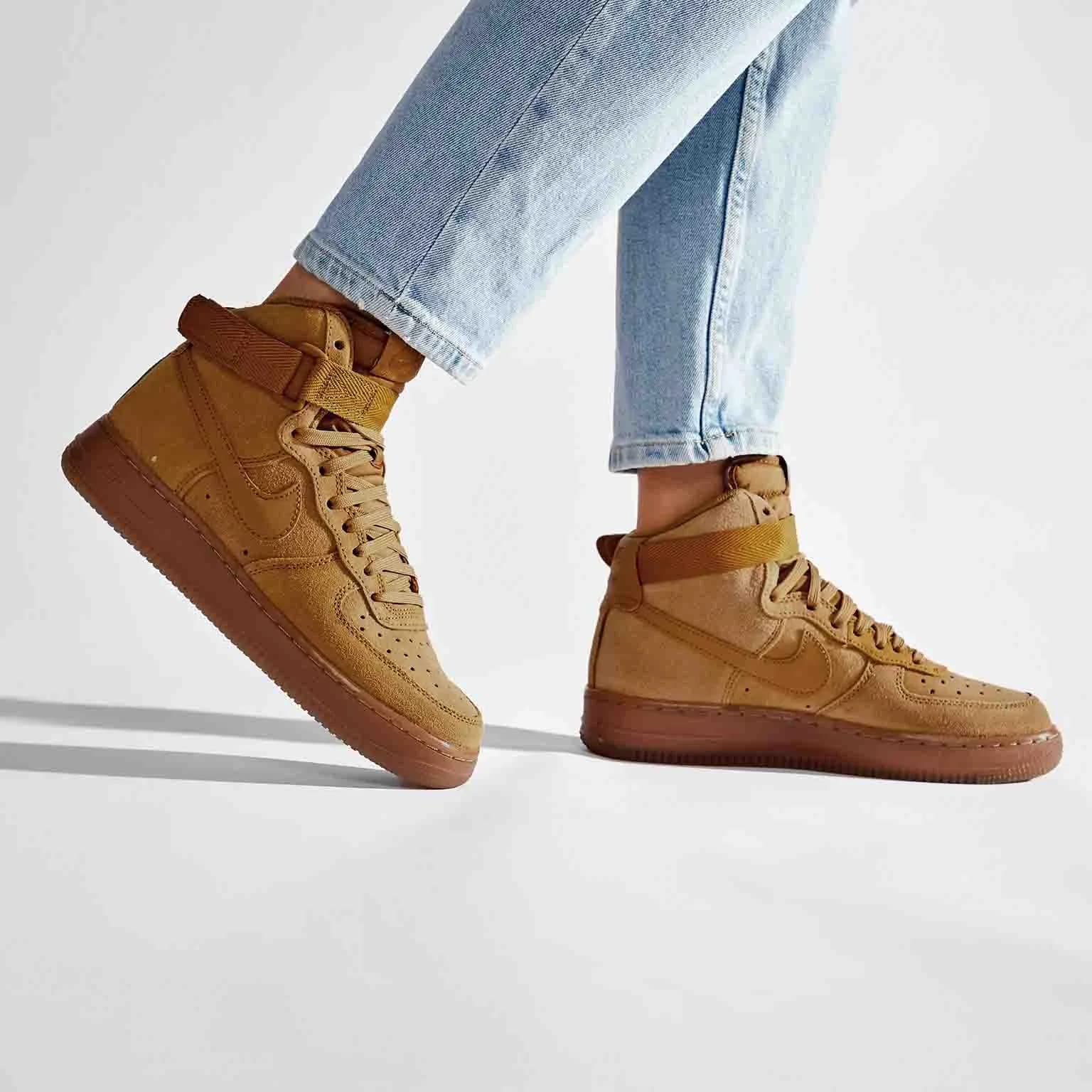 کتونی Nike مدل Air Force 1 High – CK0262-700 — تصویر ۸