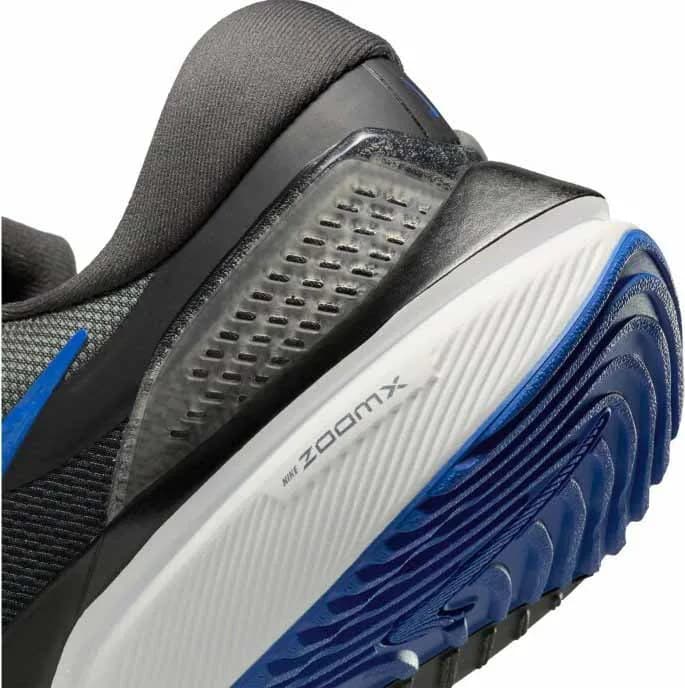 کفش دویدن Nike مدل Air Zoom Vomero 16 – DA7245-007 — تصویر ۷