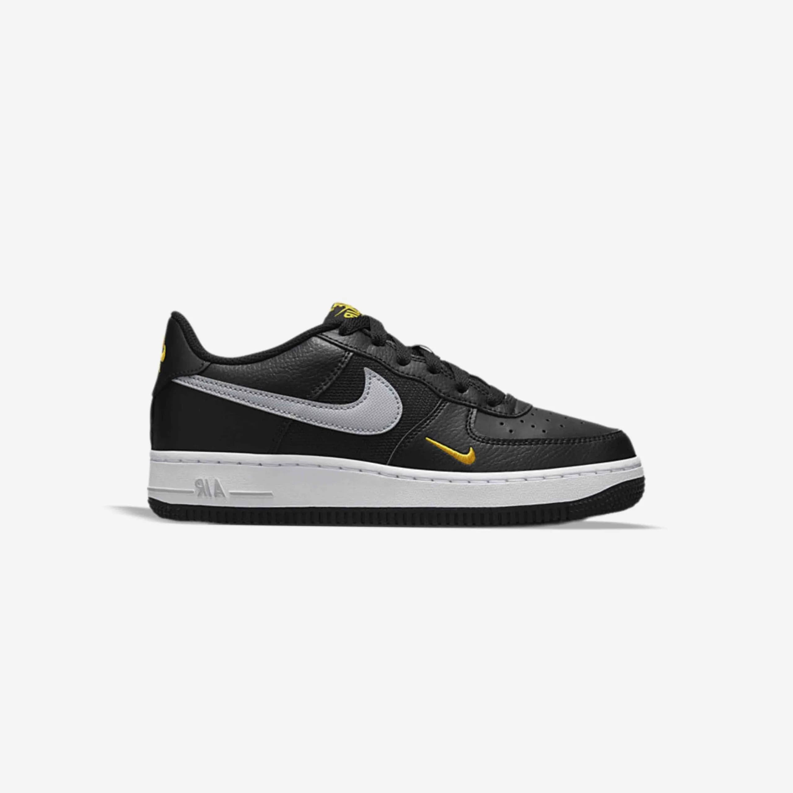 کتونی Nike مدل Air Force 1 – FD9772-001