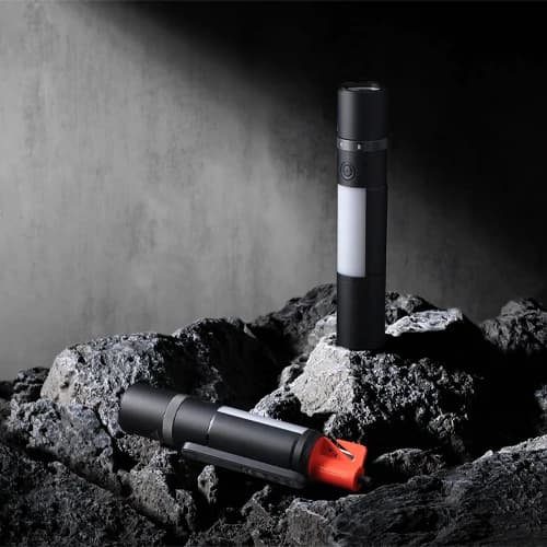 چراغ قوه چندکاره شیائومی XIAOMI MULTI-FUNCTION FLASHLIGHT MJSDT001QW برد 240 متر — تصویر ۲