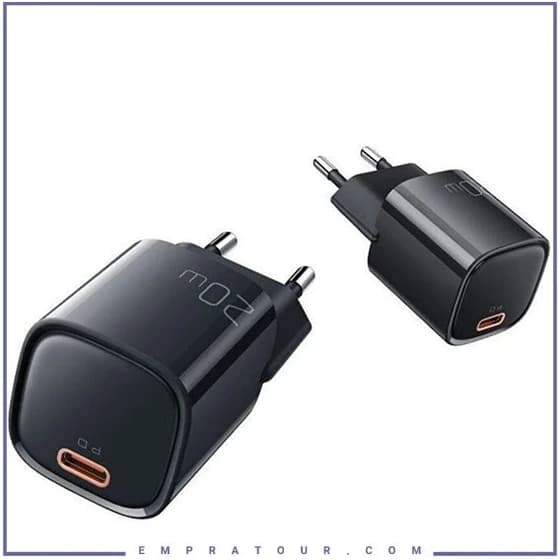 شارژر دیواری مک دودو مدل CH-4020 ظرفیت ۲۰ وات تایپ سی — تصویر ۲