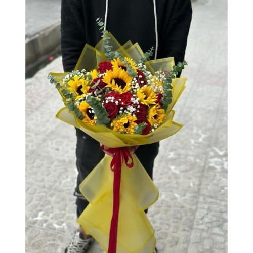 دسته گل رز برای روز مرد برای همکار 5951