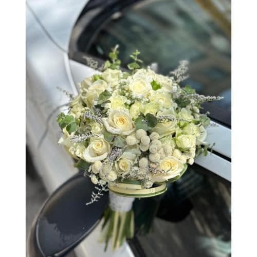 دسته گل رز عروس سفید 5861
