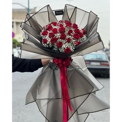 دسته گل رز برای زن 5816